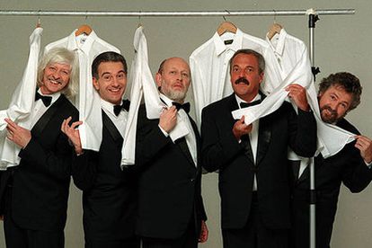 El grupo argentino Les Luthiers.